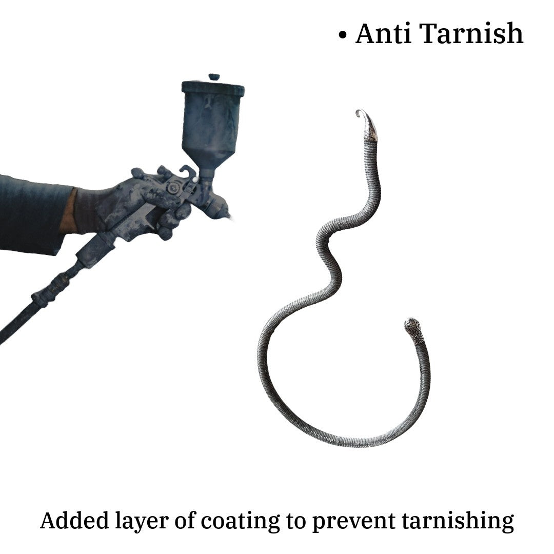 Jewellery Hat Elegant Snake Statement Necklace for Women, Serpentine Design, Fashion Jewelry Accessory, Anti Tarnish, Water Resistant, Lightweight, Gift Packaged