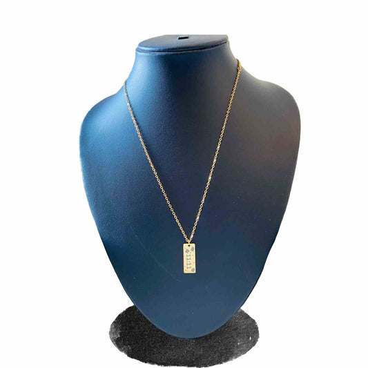 Girls' Stylish Gold Chain Design for Female