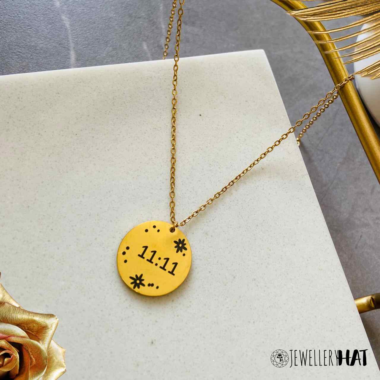 Gold Necklace Artificial