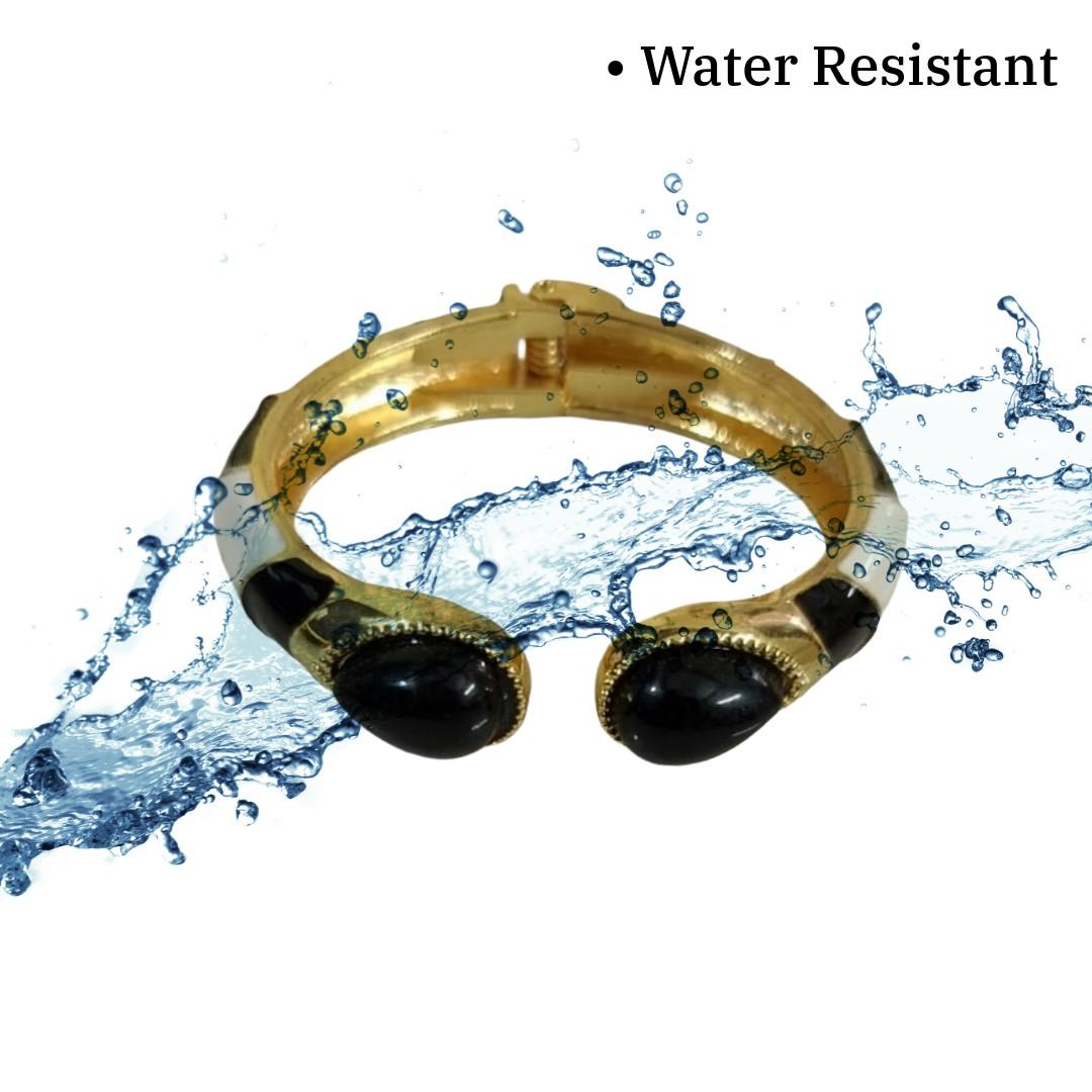 Gold Plated Hinged Bracelet with Black Ends, Open Cuff Bangle, Adjustable, Fashion Jewelry for Women, Anti Tarnish, Water Resistant, Lightweight, Gift Packaged