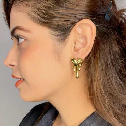 What is a luxury ring? Jewellery Hat