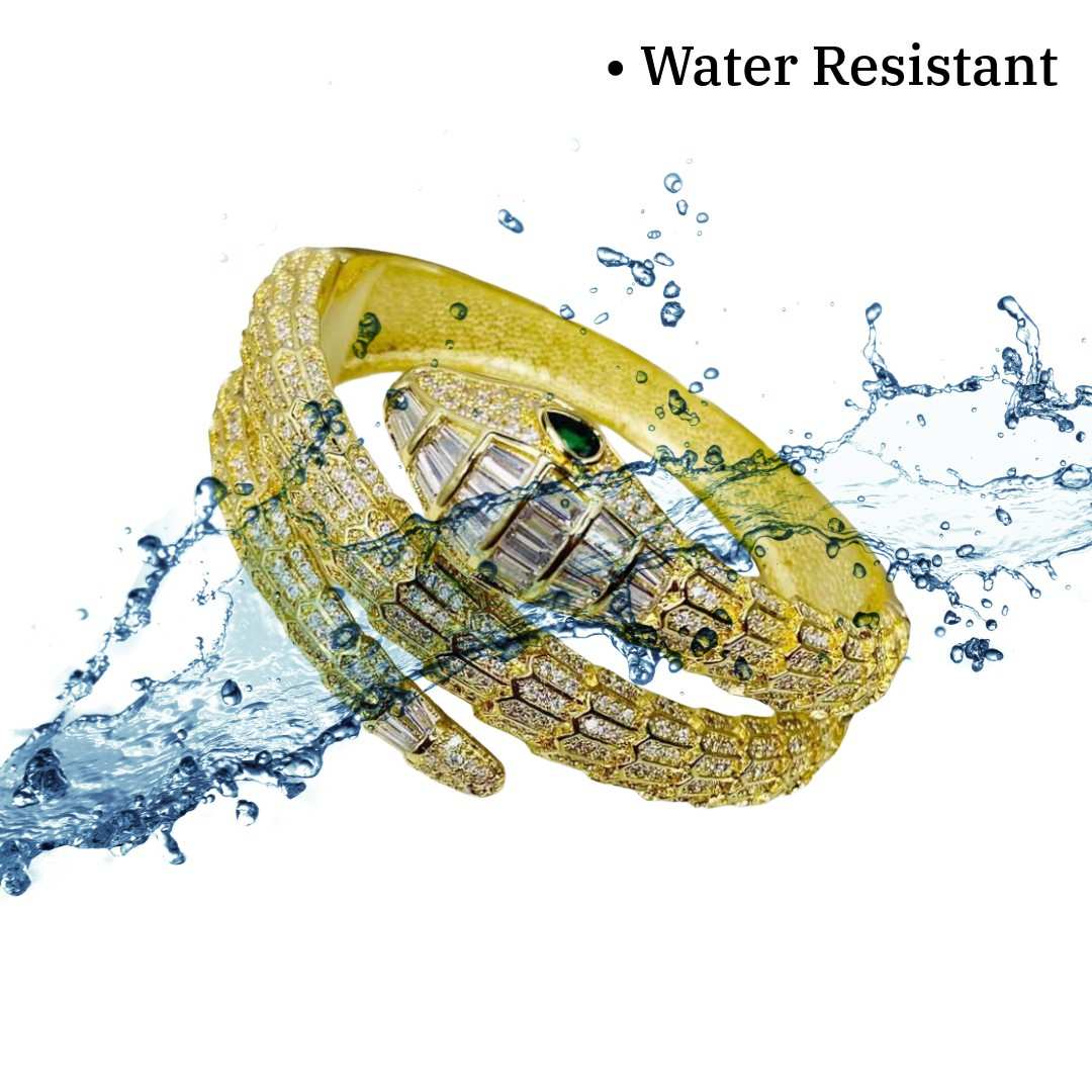 Serpent Bracelet Gold