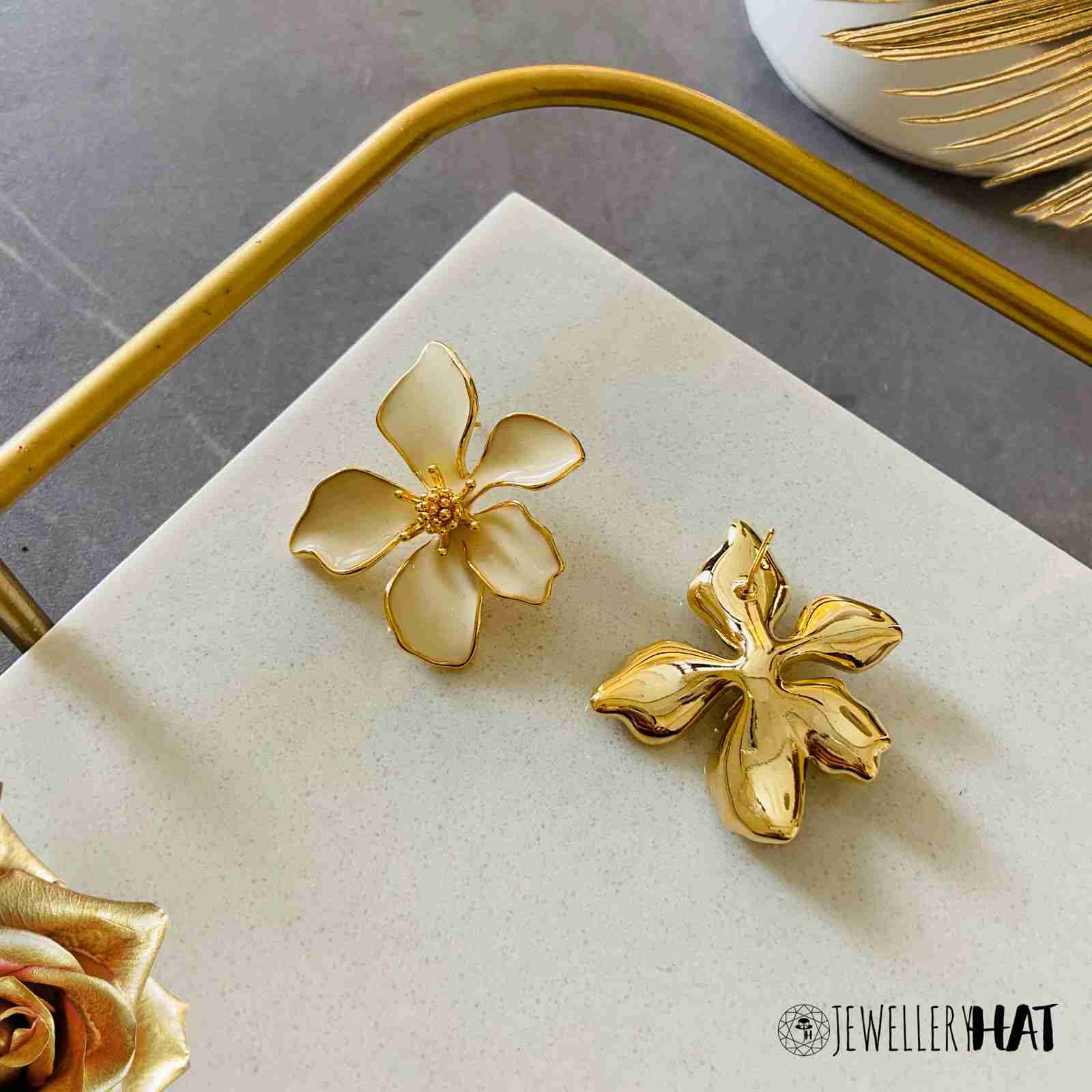 Modern Earrings Design – Jewellery Hat - Main Image