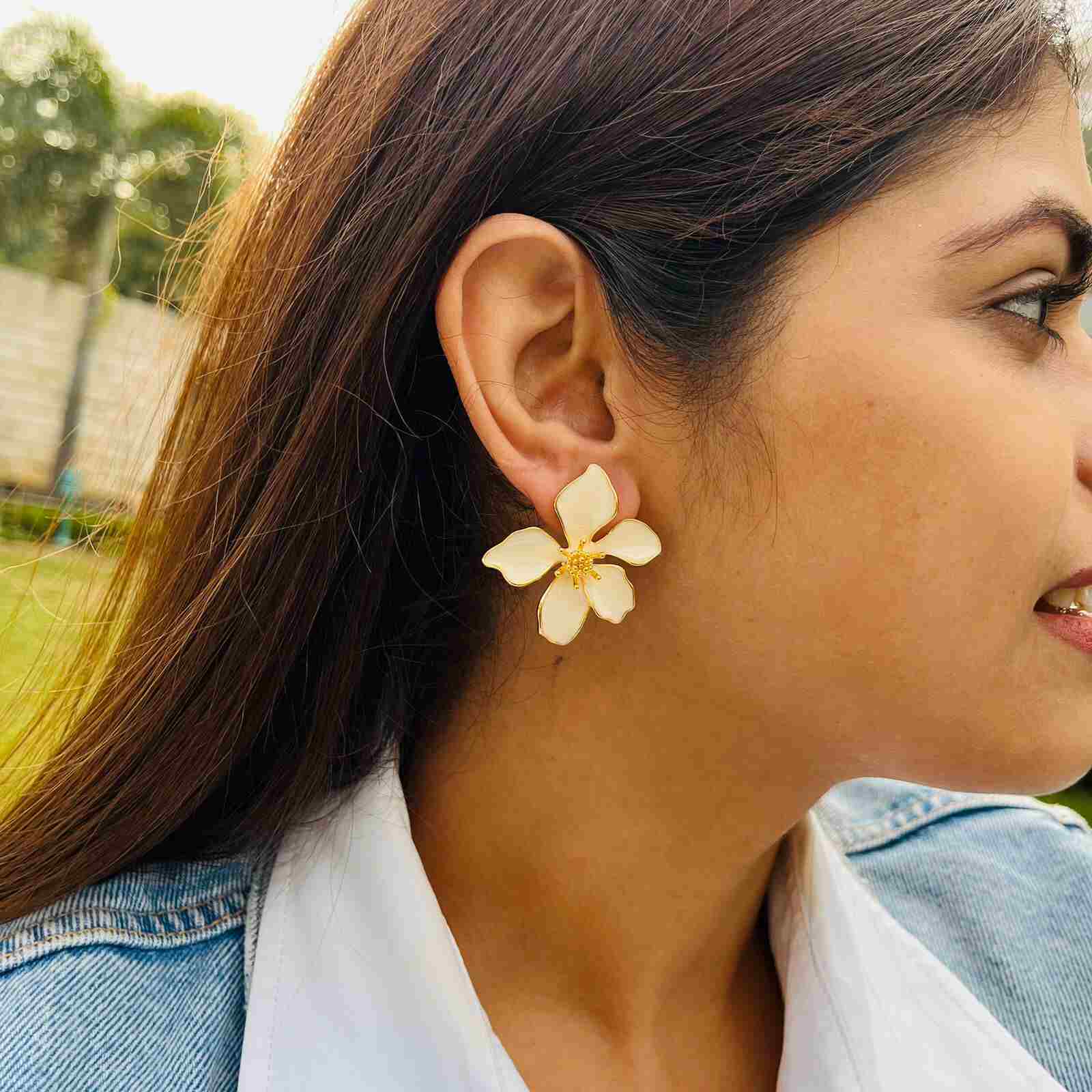 Modern Earrings Design – Jewellery Hat - Main Image