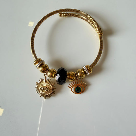 Stylish Gold Twisted Cable Bracelet for Women with Evil Eye Charms, Black Crystal Bead, Adjustable, Anti Tarnish, Water Resistant