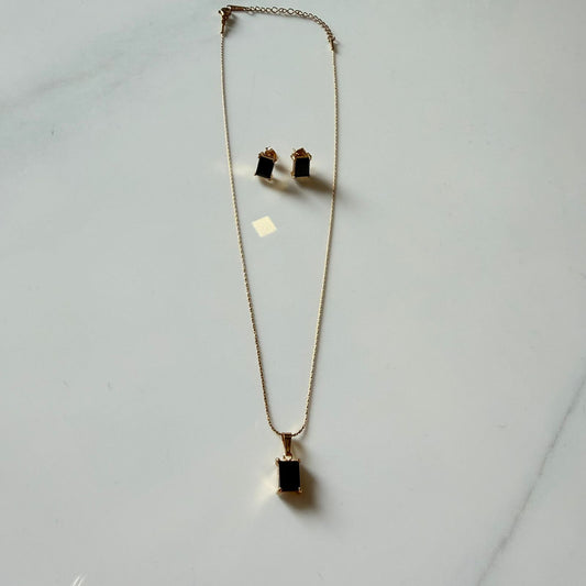 Black Stone Pendant Necklace and Earrings Set for Women, Gold Plated Jewelry, Anti Tarnish, Water Resistant, Lightweight, Gift Packaged